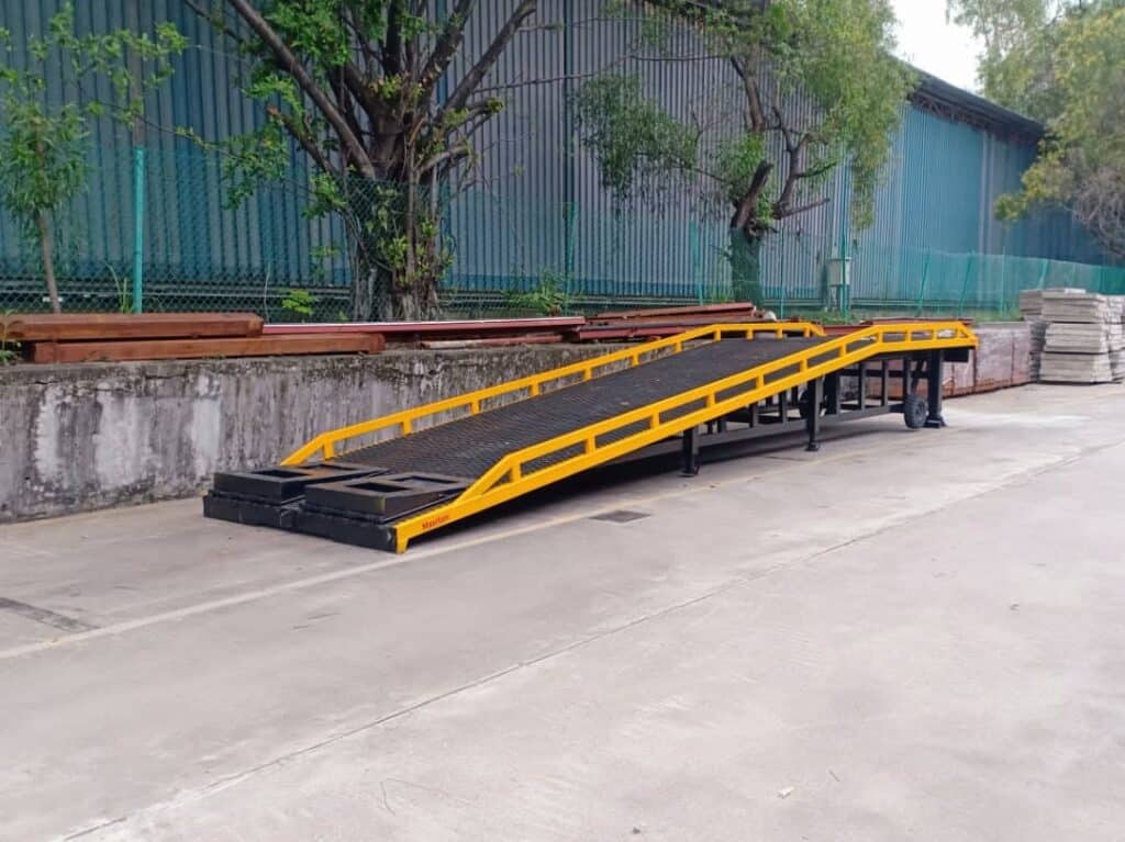 Maxiton Dock Ramp