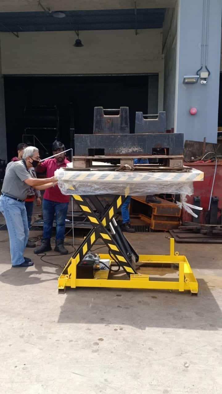 Professional Engineer Scissor Lift Inspection